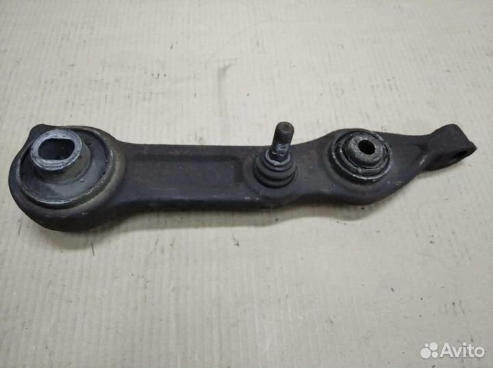 Рычаг передний нижний левый w211 E-class 648.96