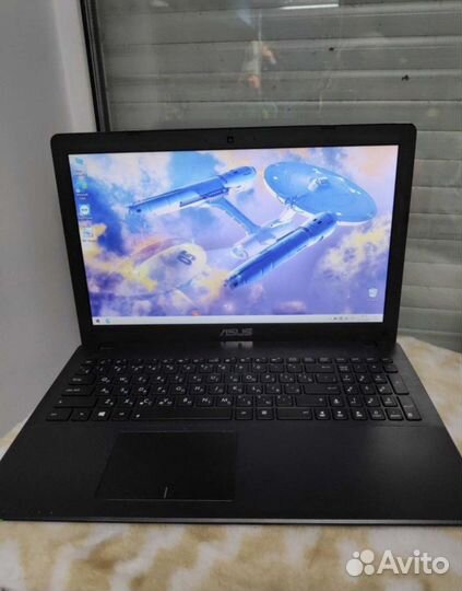 Ноутбук asus