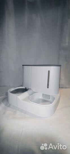 Кормушка для животных