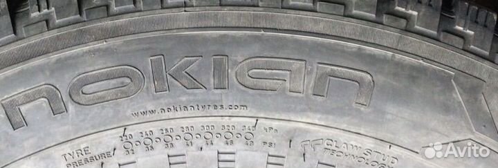 Nokian Tyres Hakkapeliitta 5 SUV 235/65 R17