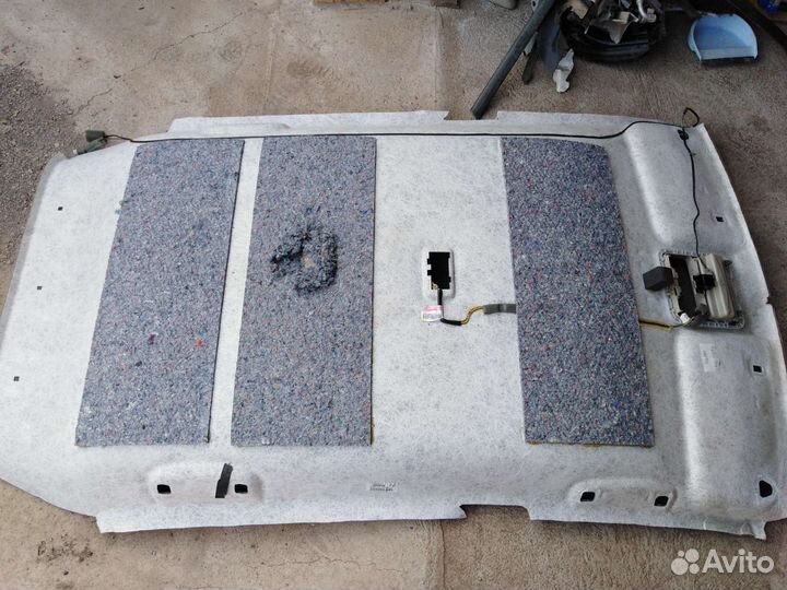 Запчасти на Nissan Tiida