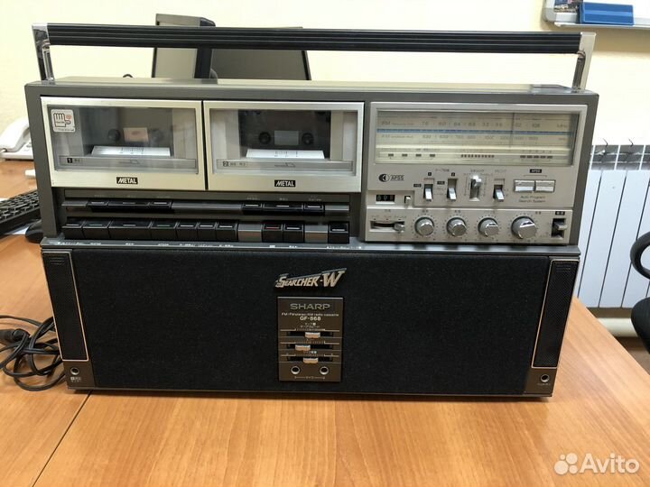 Sharp GF868 radio cassette boomboox