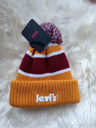 Шапка Levi's унисекс новая
