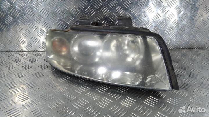 Фара 8E0941030C Audi A4 B6 (2000-2004)