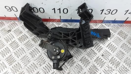 Ус под фару (ресничка) левый KIA CEE'D 2 (JD) (AAD