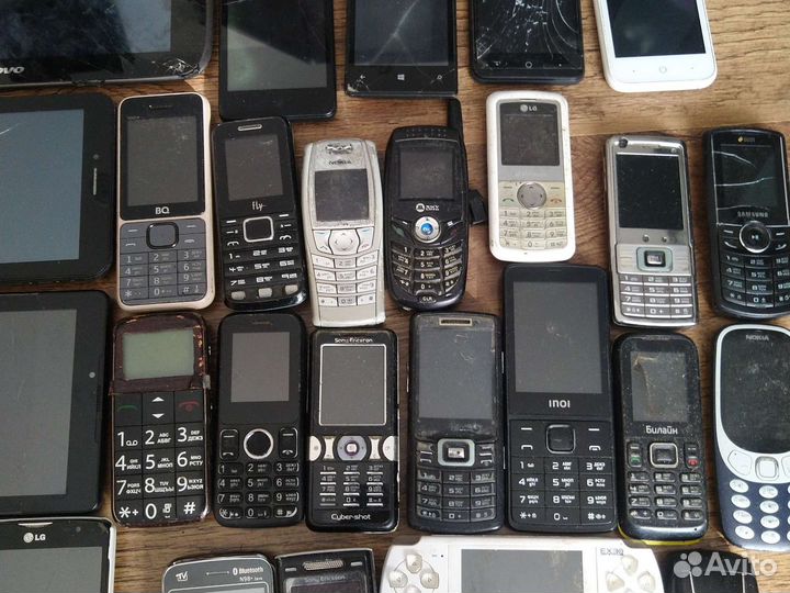 Телефоны под восстановление/на запчасти/аффинаж