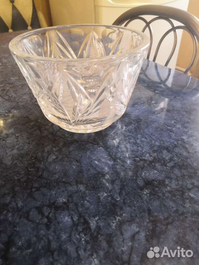 Ваза хрустальная