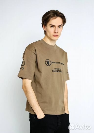 Футболка Balenciaga