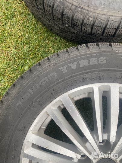 Nokian nordman rs2 215 60 r16