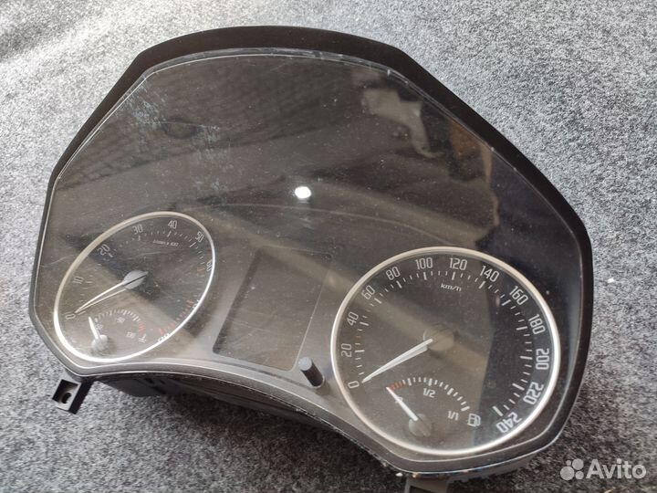 Панель приборов Skoda Octavia A5 12г 1,6 МКПП