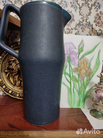 Винтажный кувшин