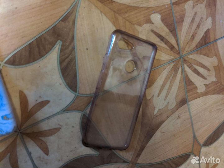 Чехлы на Pixel 3