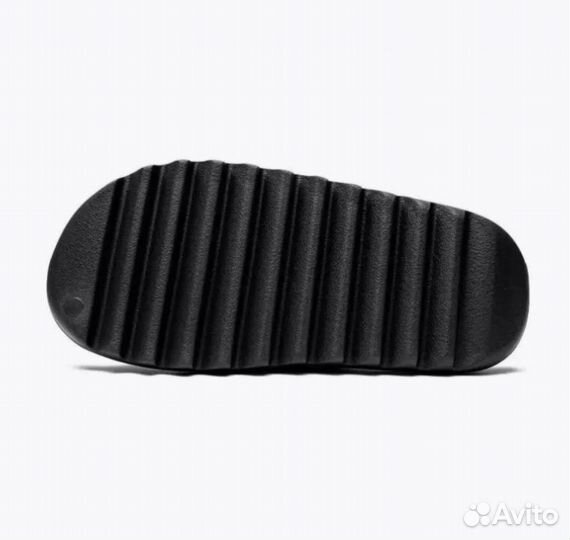 Тапочки Adidas Yeezy Slide