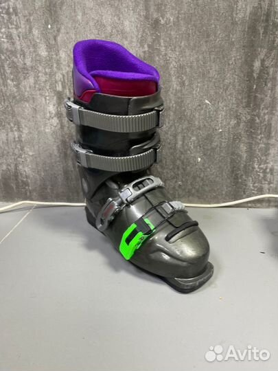 Горнолыжные ботинки