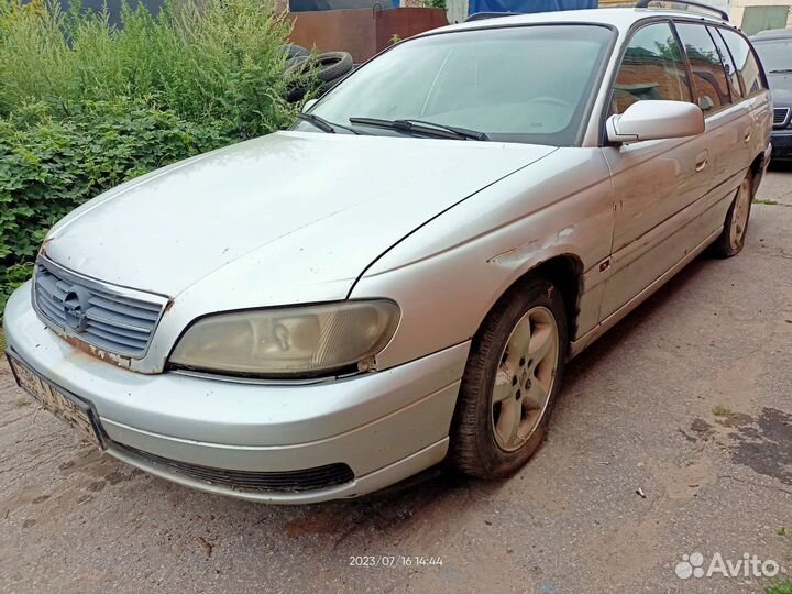 Opel Omega B универсал 2.2 TDI МКПП Рестайлинг