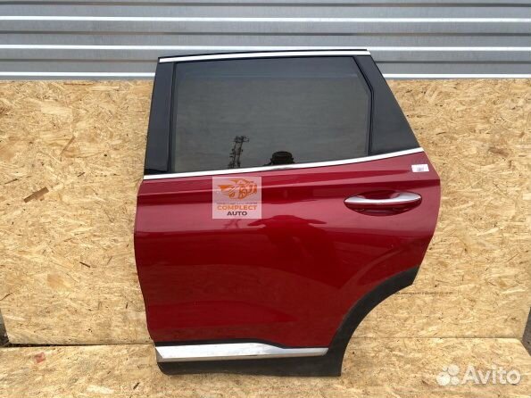 Дверь задняя левая Hyundai Santa Fe 4 TM