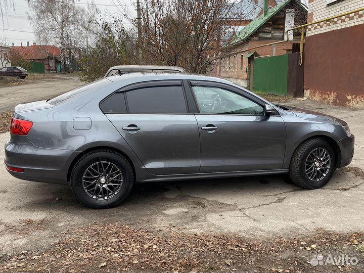 Volkswagen Jetta 1.6 AT, 2014, 198 000 км