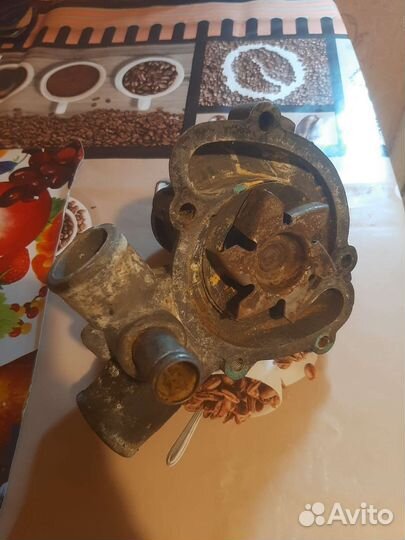 Помпа змз 406