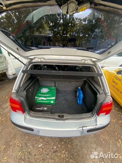 Volkswagen Golf 1.4 МТ, 1998, 3 300 км