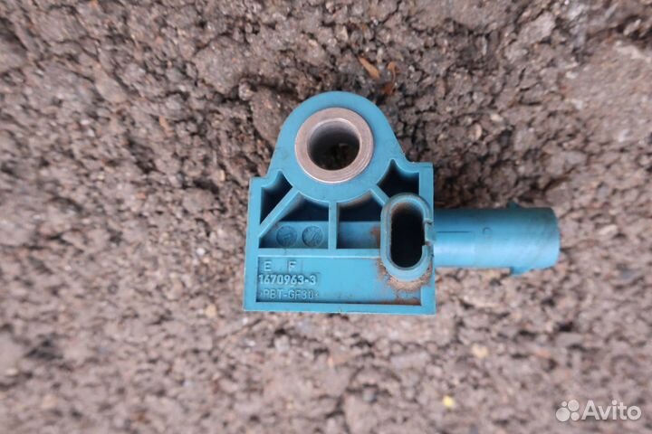 Датчик удара (ускорения) 5K0959351A Volkswagen