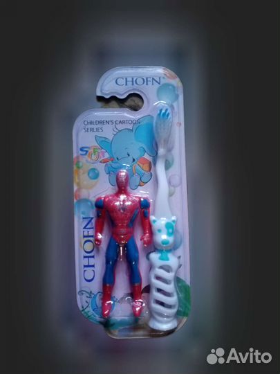 Детские зубные щетки с игрушкой