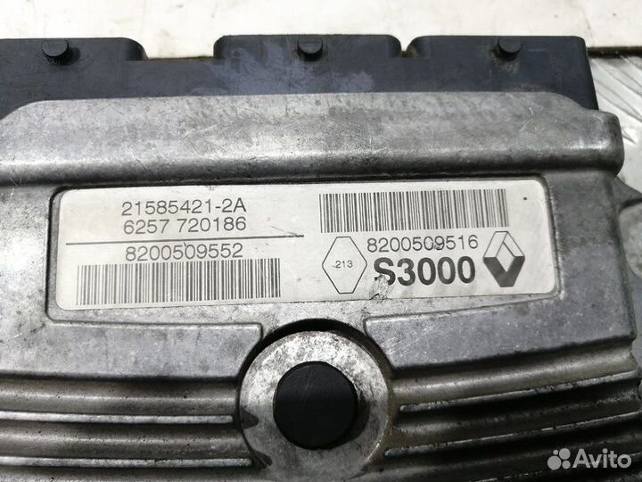 Блок управления двигателем K4M Рено Меган 2 АКПП