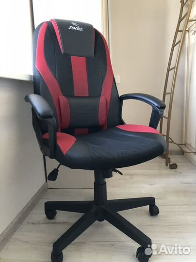 Компьютерное кресло игровое Zombie