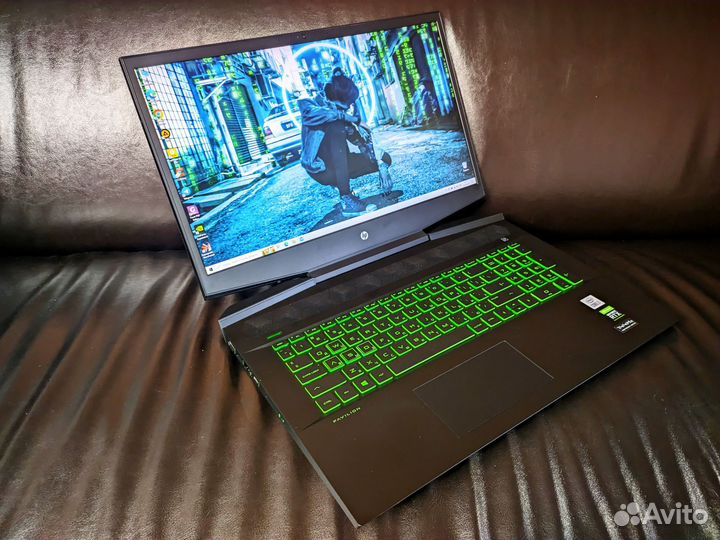 HP Gaming / Core i7 / RTX 2060 / 144 Hz / 17.3