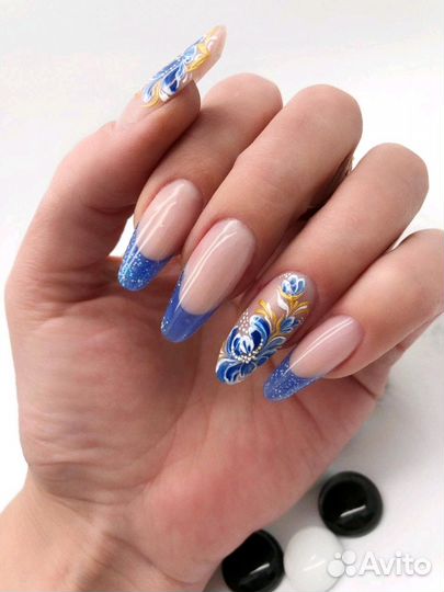 Маникюр с покрытием гель-лаком