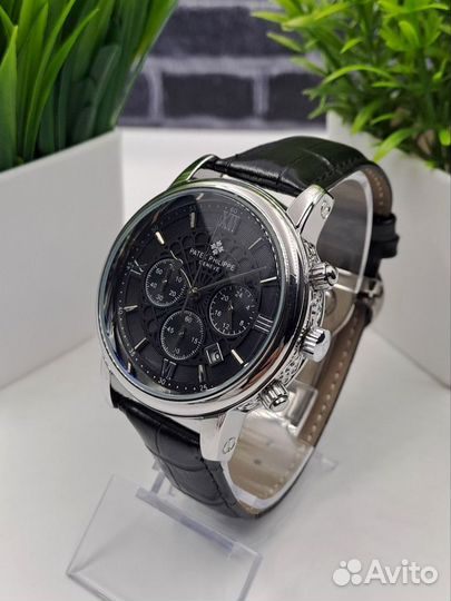 Невероятно красивые мужские кварцевые часы