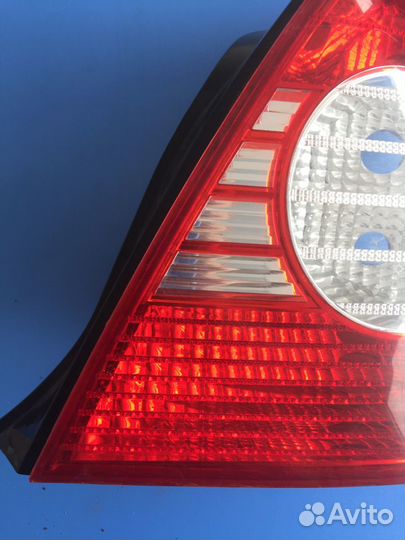 Задний правый фонарь Hyundai Elantra с дефектом