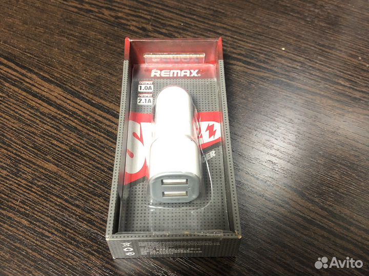 Зарядное устройство для автомобилей, 2 разъема