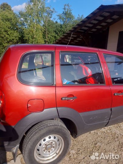 Chevrolet Niva, 2010