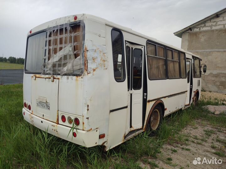 Автобус паз в разбор