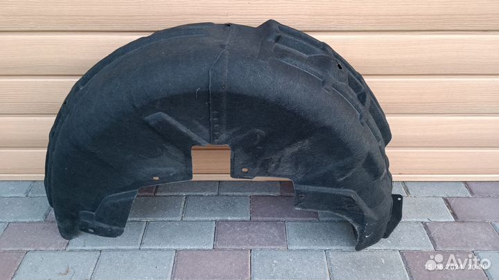 Подкрылки задние на geely atlas PRO
