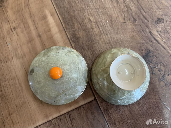 Пудренница с перламутра