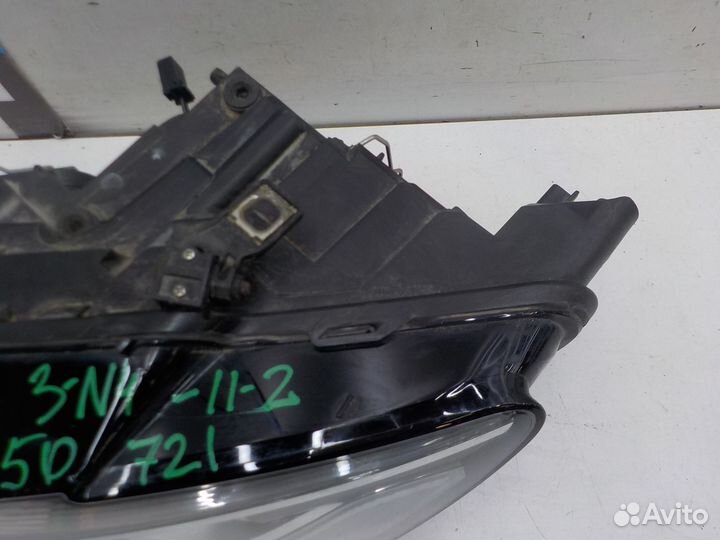 Фара левая Audi Q5 2008