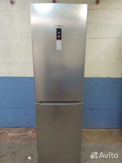 Холодильник бу Bosch nofrost отличное состояние