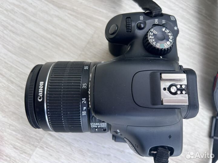 Фотоаппарат Canon EOS550D