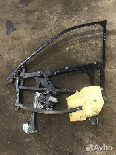 Стеклоподъемник передний правый Audi А4 B5