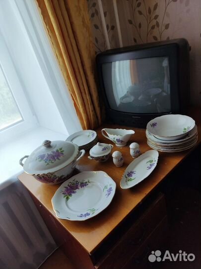 Столовый сервиз