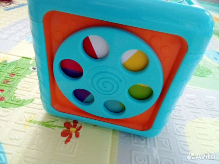 Интерактивный музыкальный кубик babygo бизиборд