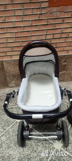Прогулочная коляска 2 в 1