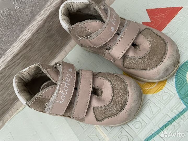Обувь для девочки