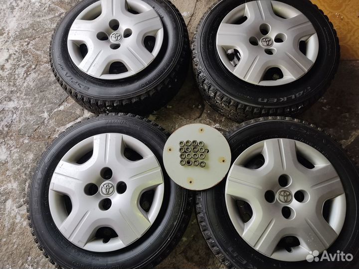 Комплект зимних колес на Тойоту (оригинал)