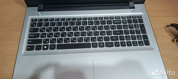 Ноутбук lenovo