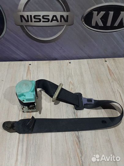 Ремень безопасности задний Nissan note E11 Прав