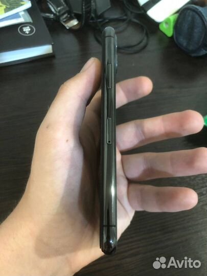 iPhone 11 Pro, 256 ГБ