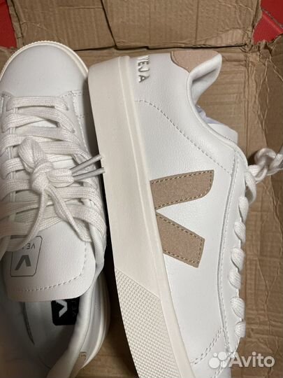 Кеды женские Veja Campo