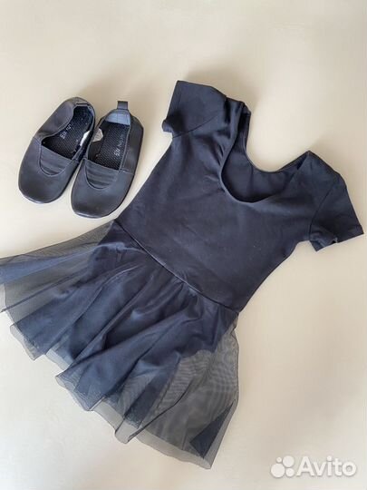 Купальник для гимнастики + чешки